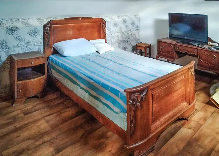 2 Bedroom Stunning In Apartamento La Grand'Combe